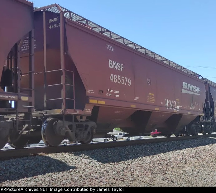 BNSF 485579